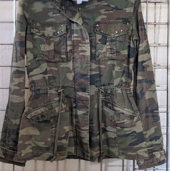 White Crow (Anthropology) Camouflage Utility Jacket. Size:. XS - Picture 2 of 11